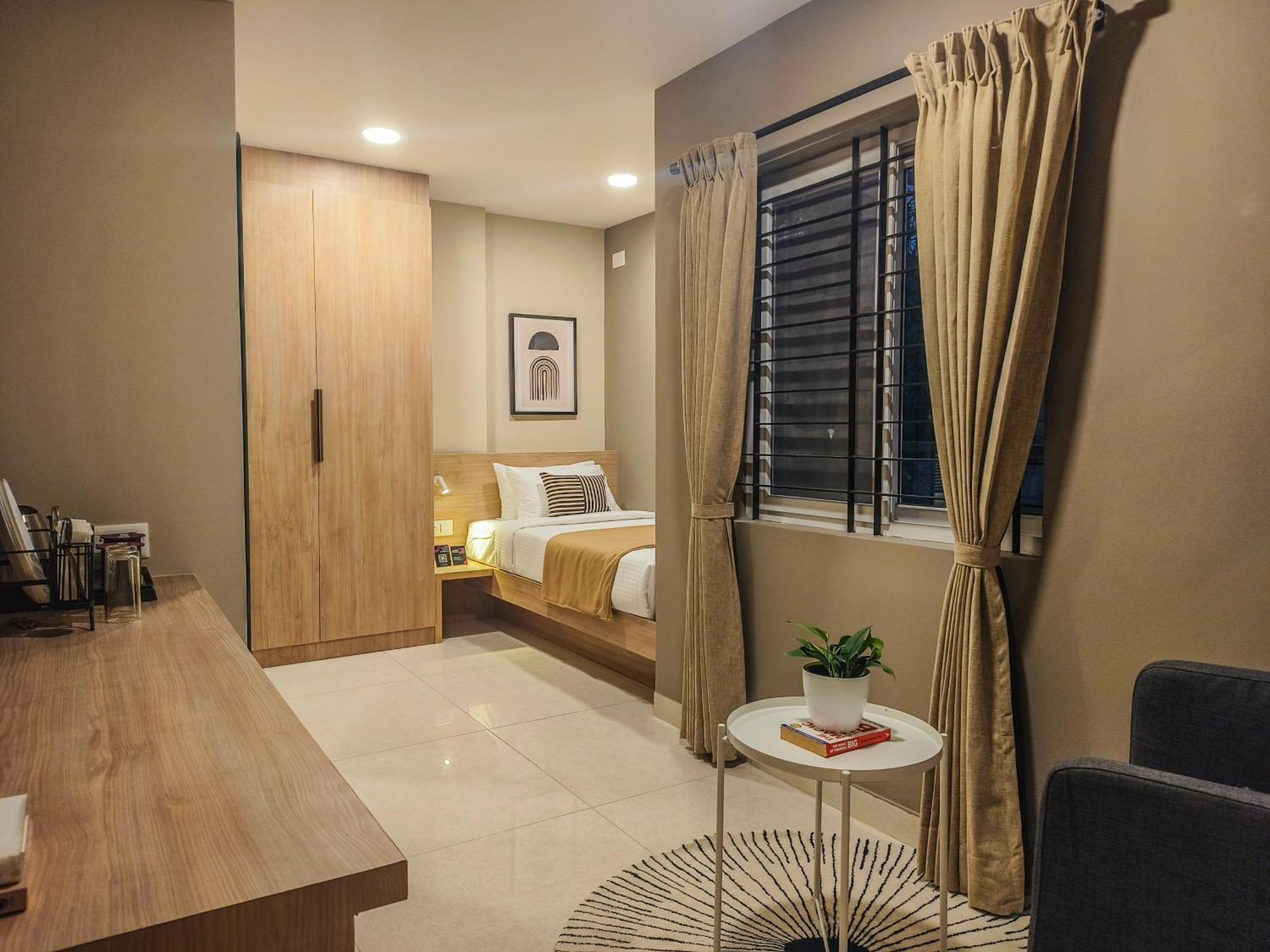 Olive Hotel Millers Road By Embassy Group Bangalore Exterior photo